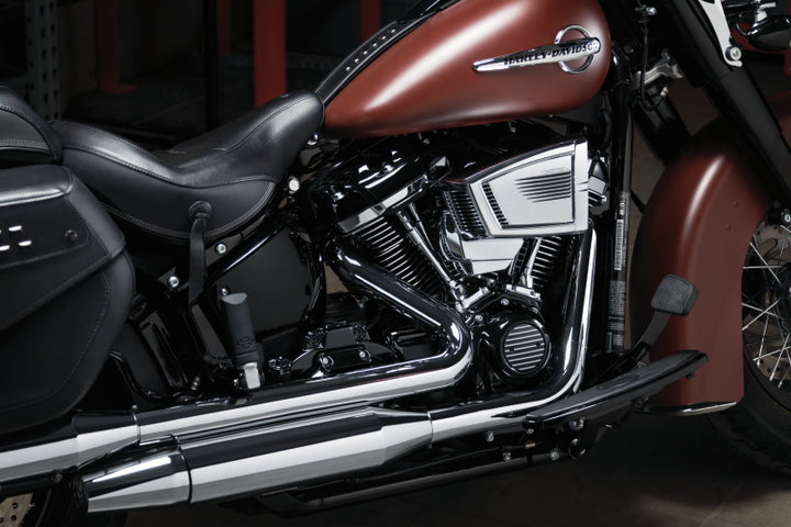 Kuryakyn Servo Cover Milwaukee-8 With Kuryakyn Air Cleaners Black - Bull Strap