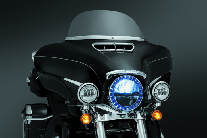 Kuryakyn Smooth Windshield Trim 14-Up Touring Chrome - Bull Strap