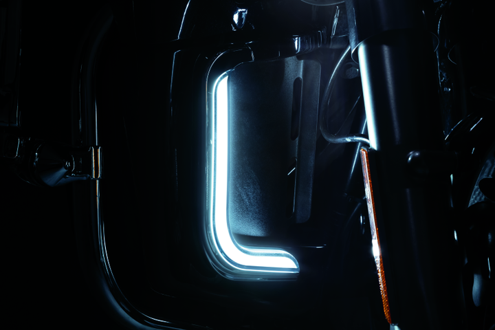 Kuryakyn Tracer LED Fairing Lower Accents Chrome - Bull Strap