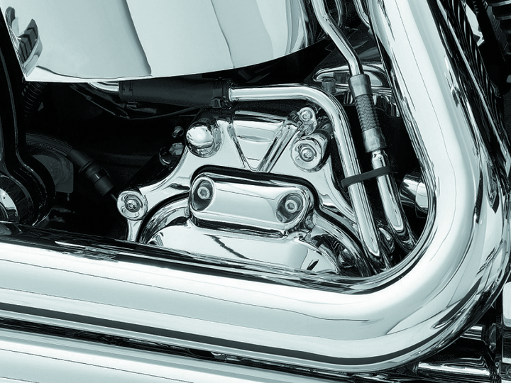Kuryakyn Transmission Shroud 04-17 Softail Chrome - Bull Strap
