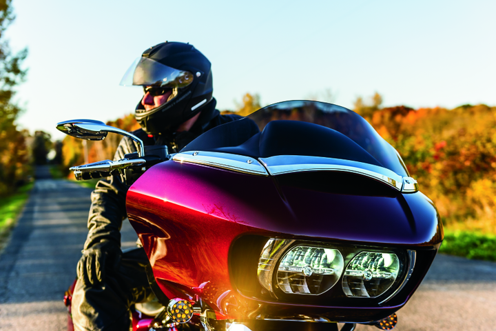 Kuryakyn Windshield Side Trims Chrome - Bull Strap