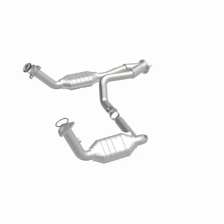 MagnaFlow Conv DF 02-06 Cadillac Escalade / 02-06 Chevy Avalanche 5.3L Dual Conv Y-Pipe Assembly 2WD - Bull Strap