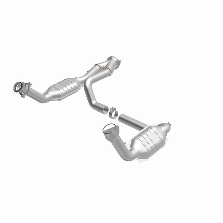 MagnaFlow Conv DF 02-06 Cadillac Escalade / 02-06 Chevy Avalanche 5.3L Dual Conv Y-Pipe Assembly 2WD - Bull Strap
