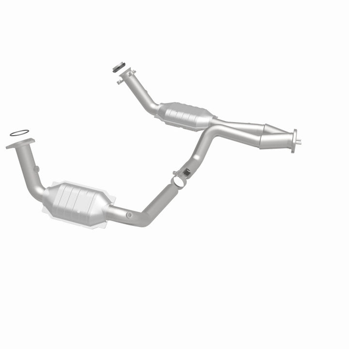 MagnaFlow Conv DF 02-06 Cadillac Escalade / 02-06 Chevy Avalanche 5.3L Dual Conv Y-Pipe Assembly 2WD - Bull Strap
