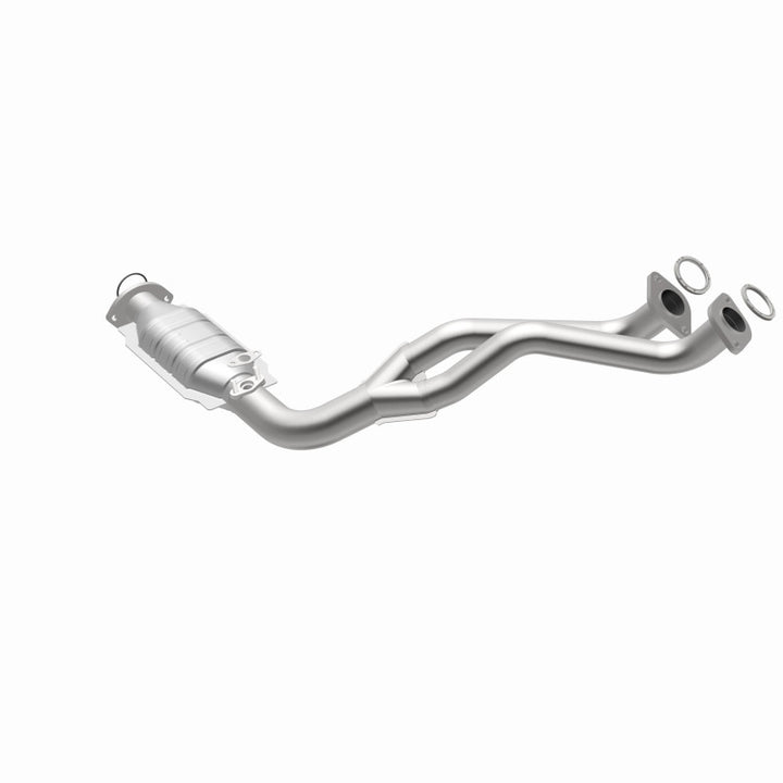 MagnaFlow Conv DF 96-97 Lexus LX450 4.5L / 95-97 Toyota Land Cruiser 4.5L Front - Bull Strap
