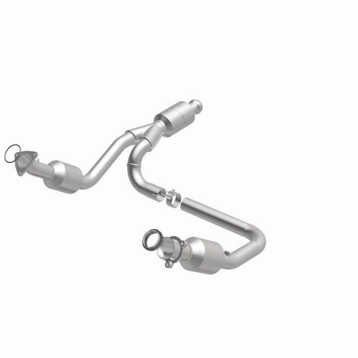 MagnaFlow Conv Direct Fit 14-16 GMC Sierra 1500 V6 4.3L - Bull Strap