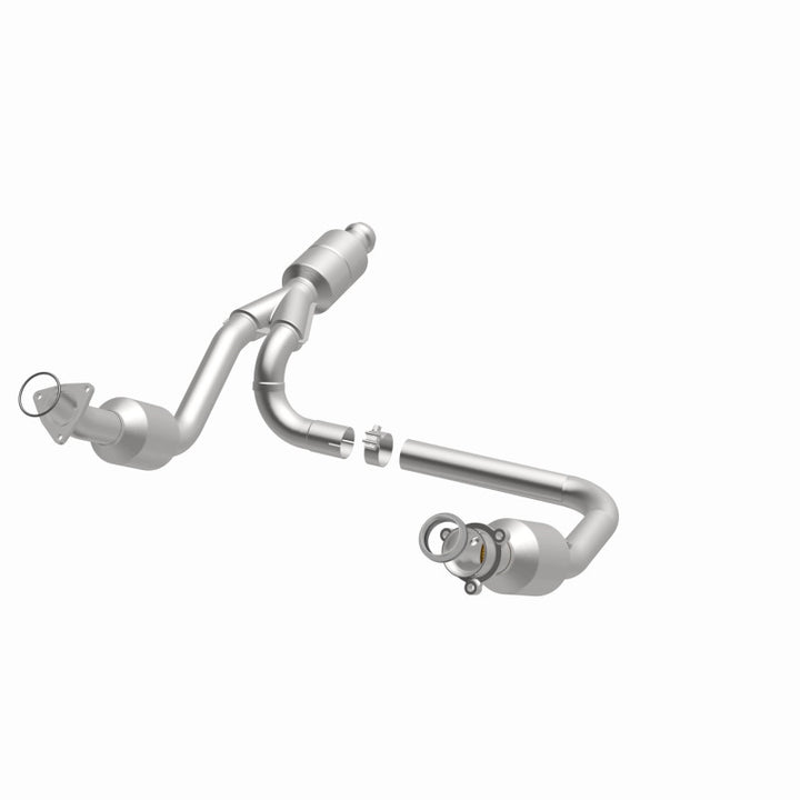 MagnaFlow Conv Direct Fit 14-16 GMC Sierra 1500 V6 4.3L - Bull Strap