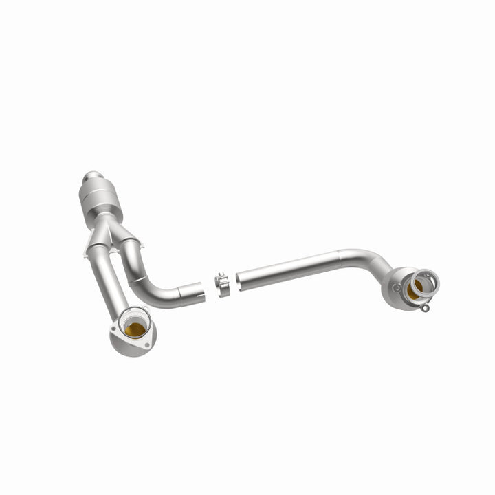 MagnaFlow Conv Direct Fit 14-16 GMC Sierra 1500 V6 4.3L - Bull Strap