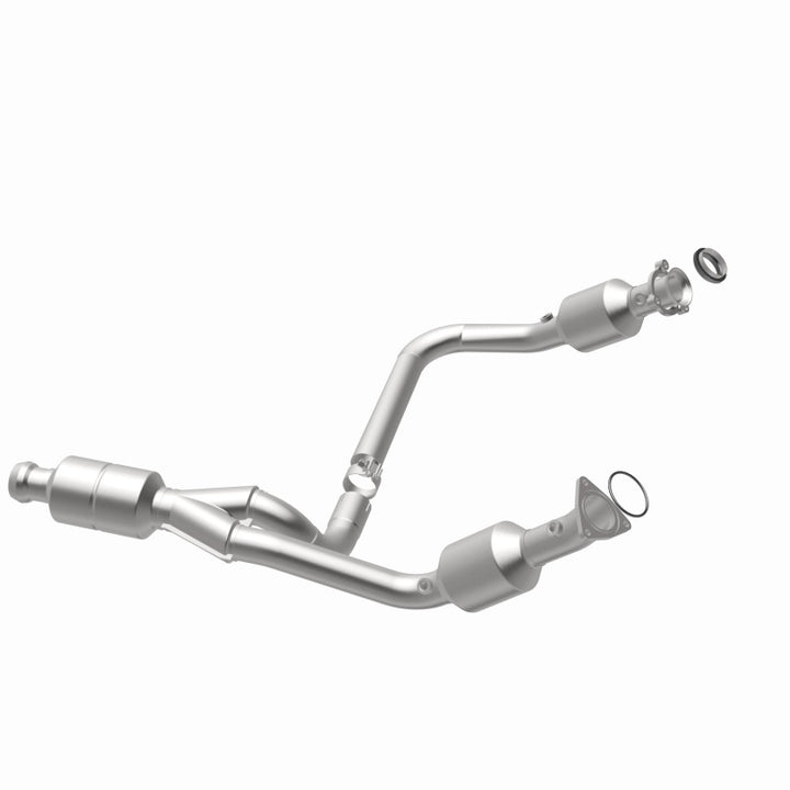 MagnaFlow Conv Direct Fit 14-16 GMC Sierra 1500 V6 4.3L - Bull Strap