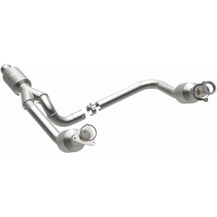 MagnaFlow Conv Direct Fit 14-16 GMC Sierra 1500 V6 4.3L - Bull Strap