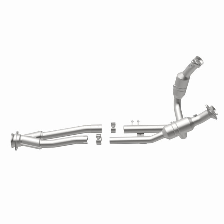MagnaFlow Conv Direct Fit 2015 Ford Transit-150/250/350 V6 3.7L - Bull Strap