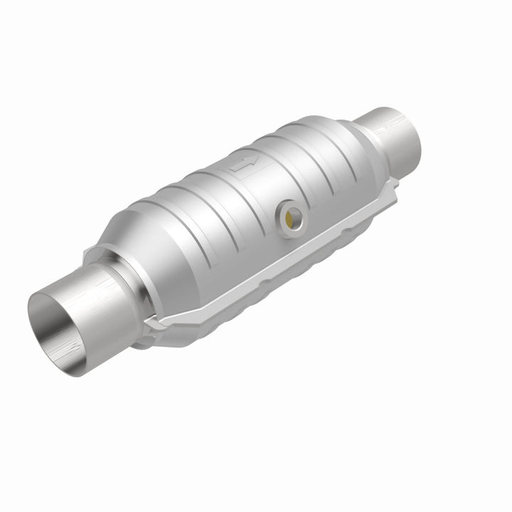 MagnaFlow Conv Univ 2.25in Inlet/Outlet Center/Center Round 11in Body L x 5.125in W x 15in Overall L - Bull Strap