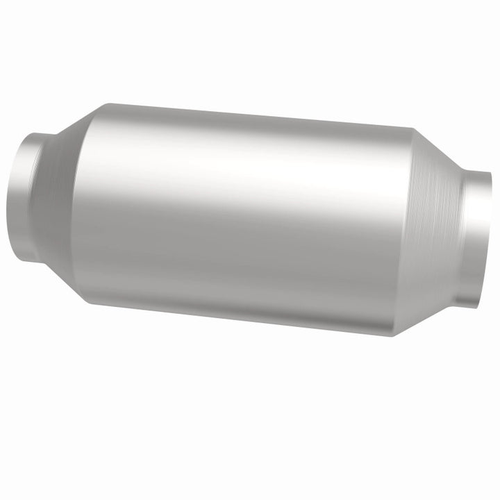 MagnaFlow Conv Univ 2.50inch C/C - Bull Strap