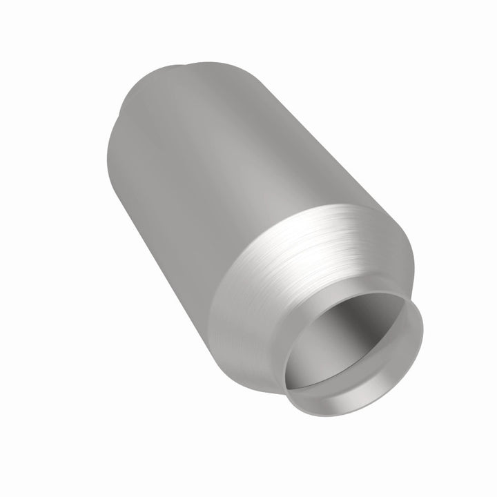 MagnaFlow Conv Univ 2.50inch C/C - Bull Strap