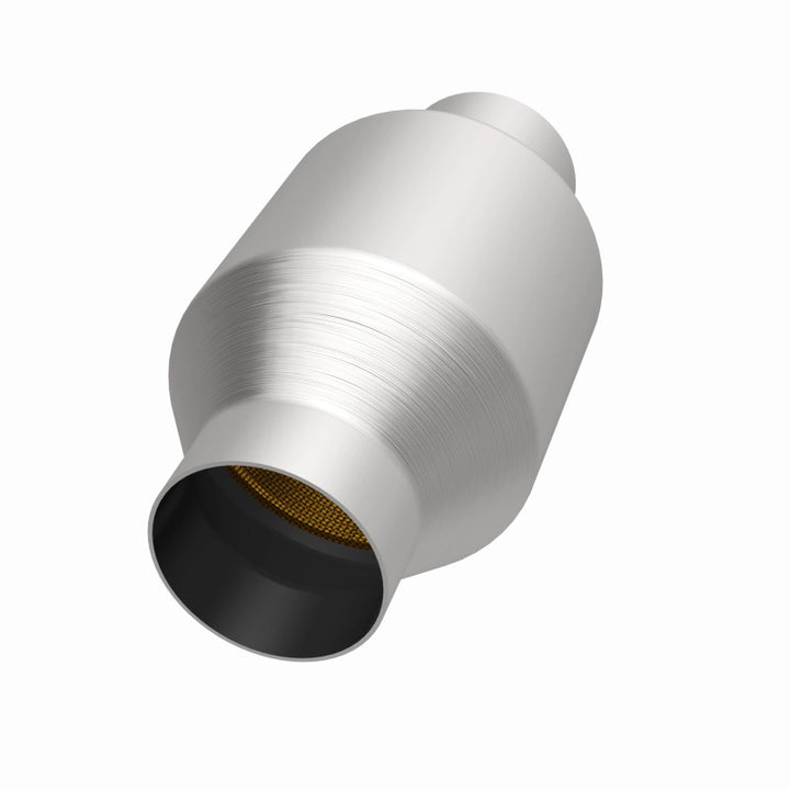 MagnaFlow Conv Univ 2.50inch C/C Met. - Bull Strap