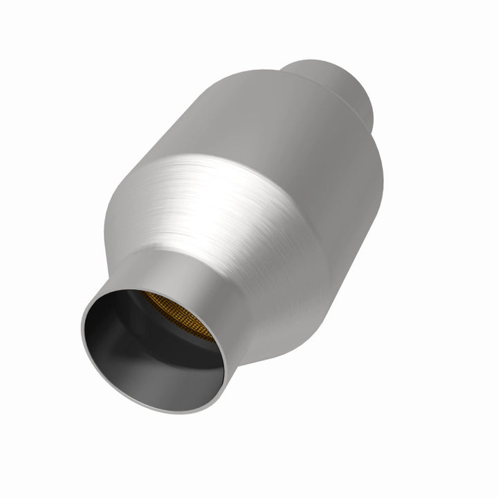 MagnaFlow Conv Univ 2.50inch C/C Met. - Bull Strap