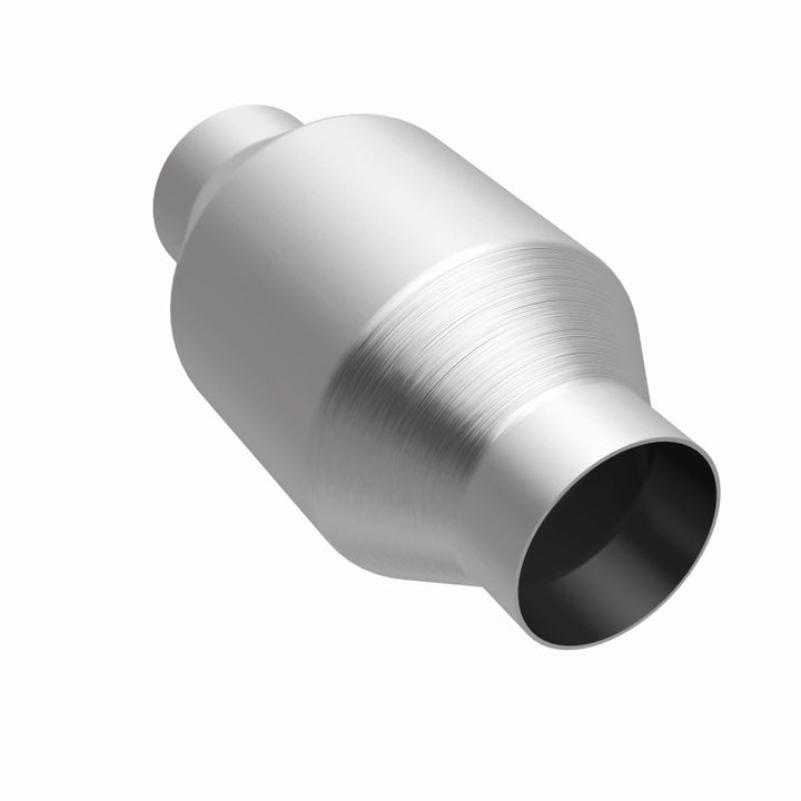 MagnaFlow Conv Univ 2.50inch C/C Met. - Bull Strap