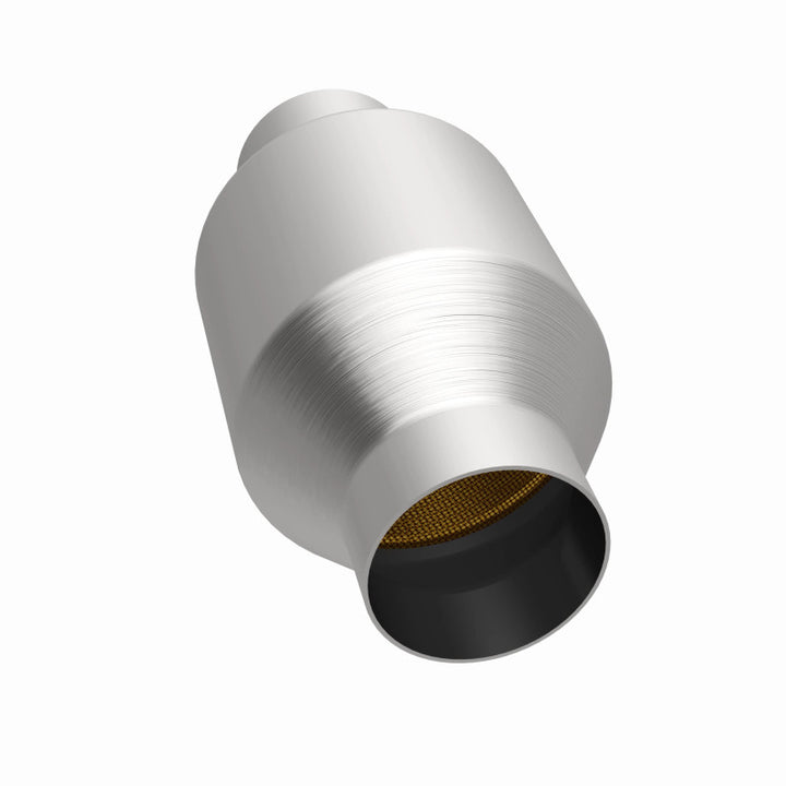 MagnaFlow Conv Univ 2.50inch C/C Met. - Bull Strap