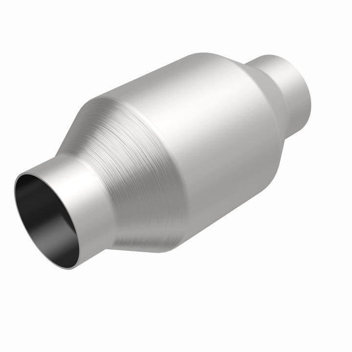 MagnaFlow Conv Univ 2.50inch C/C Met. - Bull Strap