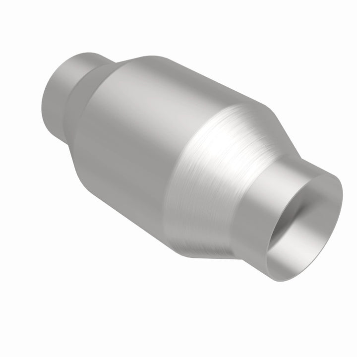 MagnaFlow Conv Univ 2.5in Inlet/Outlet Center/Center Round - Bull Strap