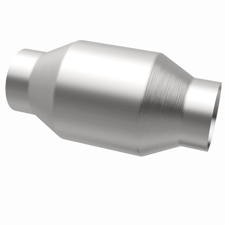 MagnaFlow Conv Univ 2.5in Inlet/Outlet Center/Center Round - Bull Strap