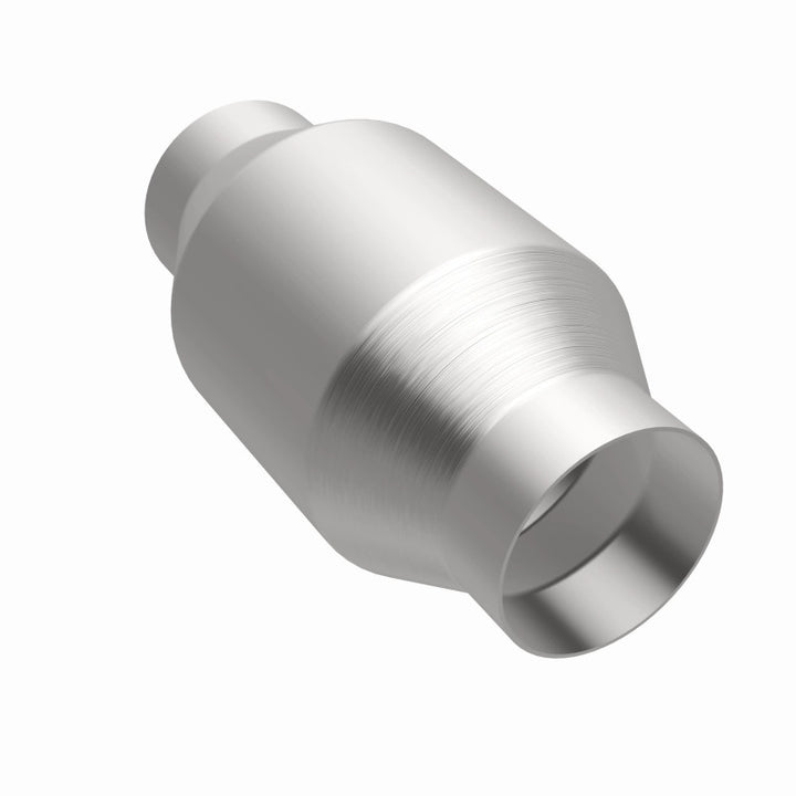 MagnaFlow Conv Univ 2.5in Inlet/Outlet Center/Center Round - Bull Strap