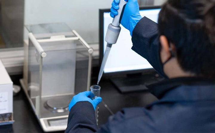 MagnaFlow Conv Univ 2inch T2 Rear - Bull Strap