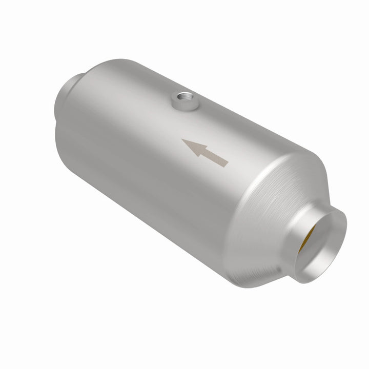 Magnaflow 3.00in. C/C 6in. spun body Universal Converter - Bull Strap