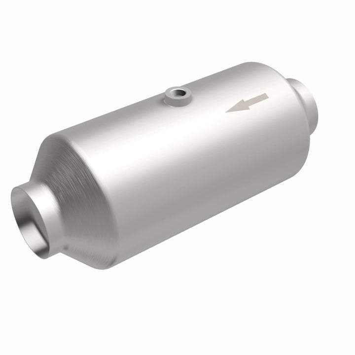 Magnaflow 3.00in. C/C 6in. spun body Universal Converter - Bull Strap