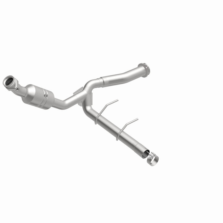 Magnaflow Conv DF 2011-2014 F-150 5.0L Underbody - Bull Strap