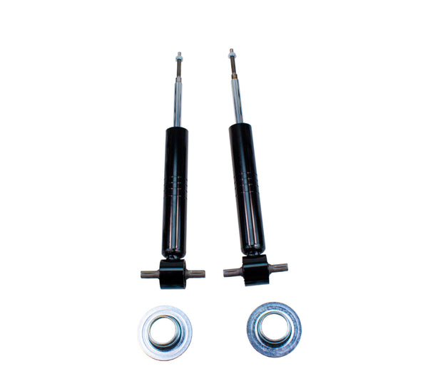 MaxTrac 07-18 GM C/K1500 2WD/4WD 0-3in Front Adj. Lowering Struts - Pair - Bull Strap
