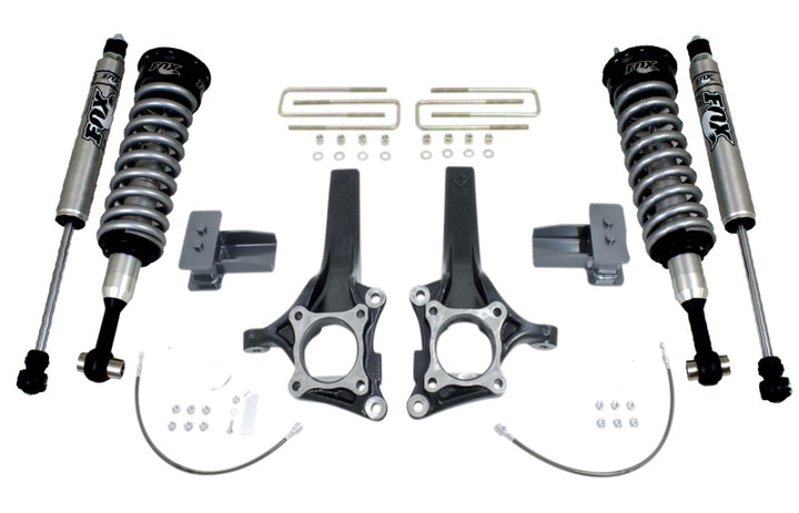 MaxTrac 15-18 Ford F-150 2WD 7in/4in MaxPro Elite Spindle Lift Kit w/FOX Shocks - Bull Strap