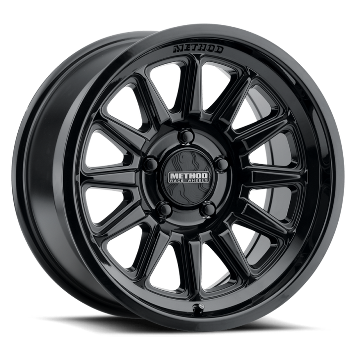 Method MR323 18x9 / 8x170 BP / 12ET / 5.44in BS / 130.81mm CB - Gloss Black Wheel - Bull Strap