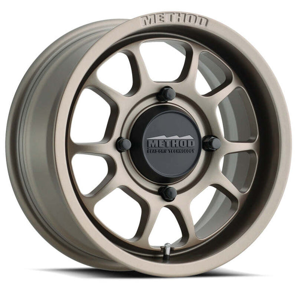 Method MR409 Bead Grip 15x7 / 5+2/38mm Offset / 5x4.5 / 72 CB Steel Grey Wheel - Bull Strap