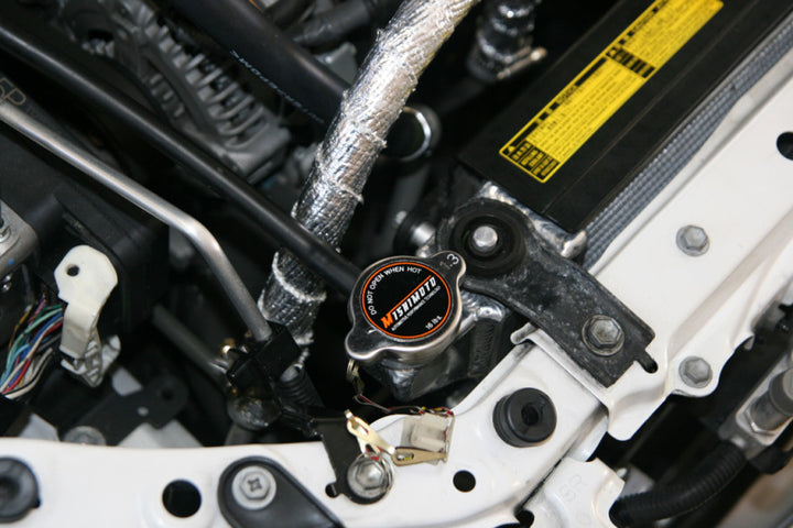 Mishimoto 05-10 Scion tC Manual Aluminum Radiator - Bull Strap