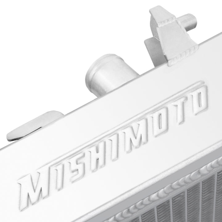 Mishimoto 05+ Ford Mustang Manual Aluminum Radiator - Bull Strap