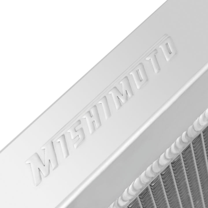Mishimoto 09+ Nissan 370Z Manual Radiator - Bull Strap