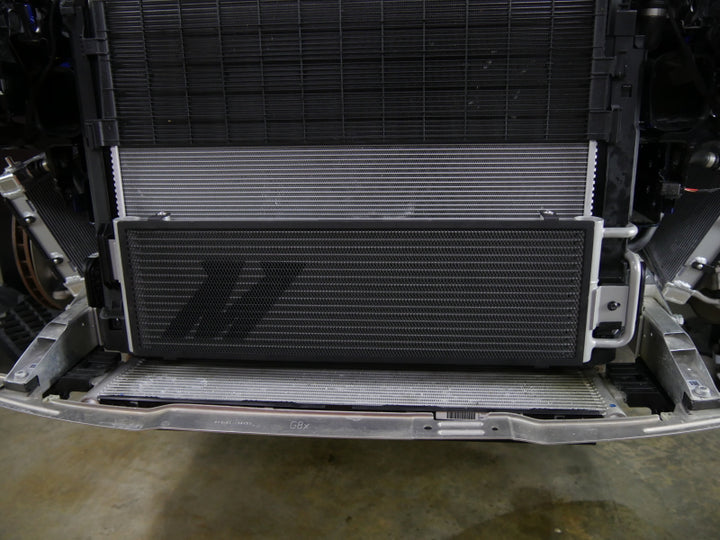 Mishimoto 2021+ BMW G8X M3/M4 Transmission Cooler - Bull Strap