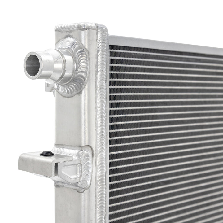 Mishimoto 2021+ BMW M3/ M4 G8X Automatic Performance Heat Exchanger - Bull Strap