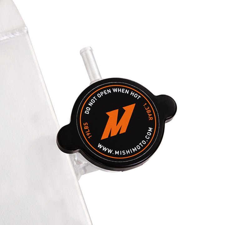 Mishimoto 58-84 Toyota Land Cruiser FJ40 Aluminum Radiator - Bull Strap