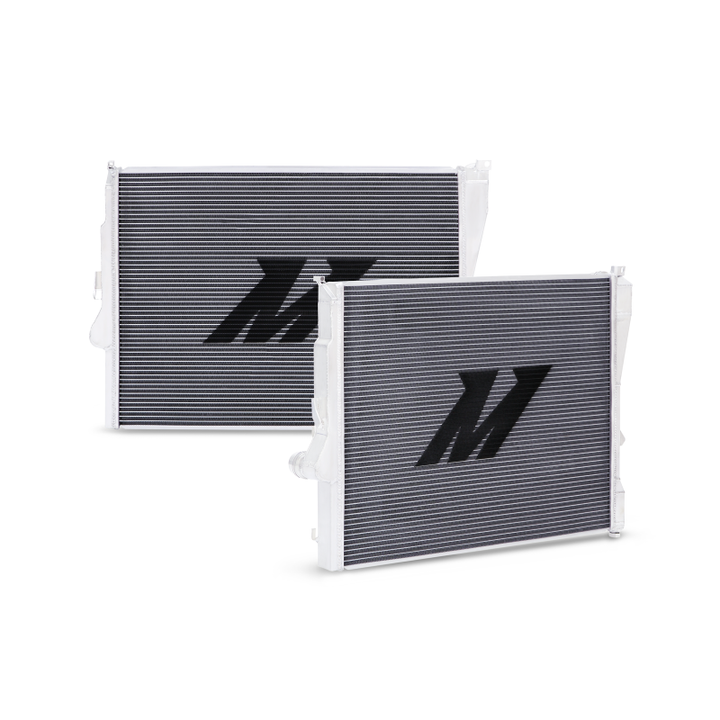 Mishimoto 99-06 BMW 323i/323i/328i/330i Performance Aluminum Radiator - Bull Strap