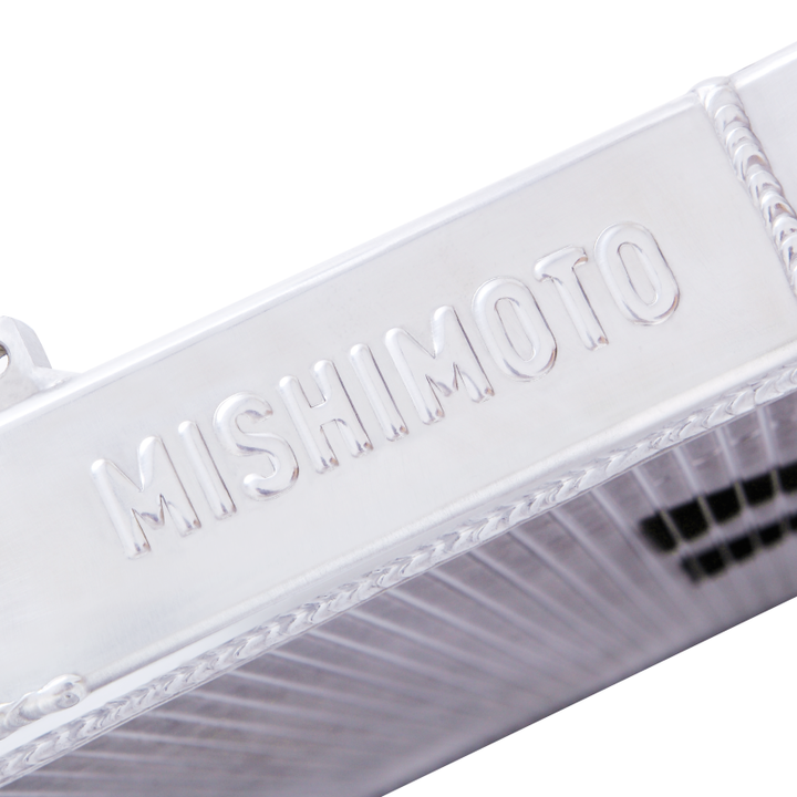 Mishimoto 99-06 BMW 323i/323i/328i/330i Performance Aluminum Radiator - Bull Strap