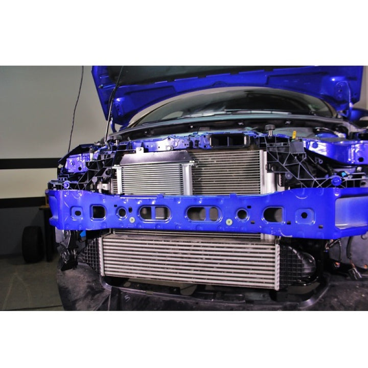 Mishimoto Heavy Duty Transmission Cooler w/ Electric Fan - Bull Strap