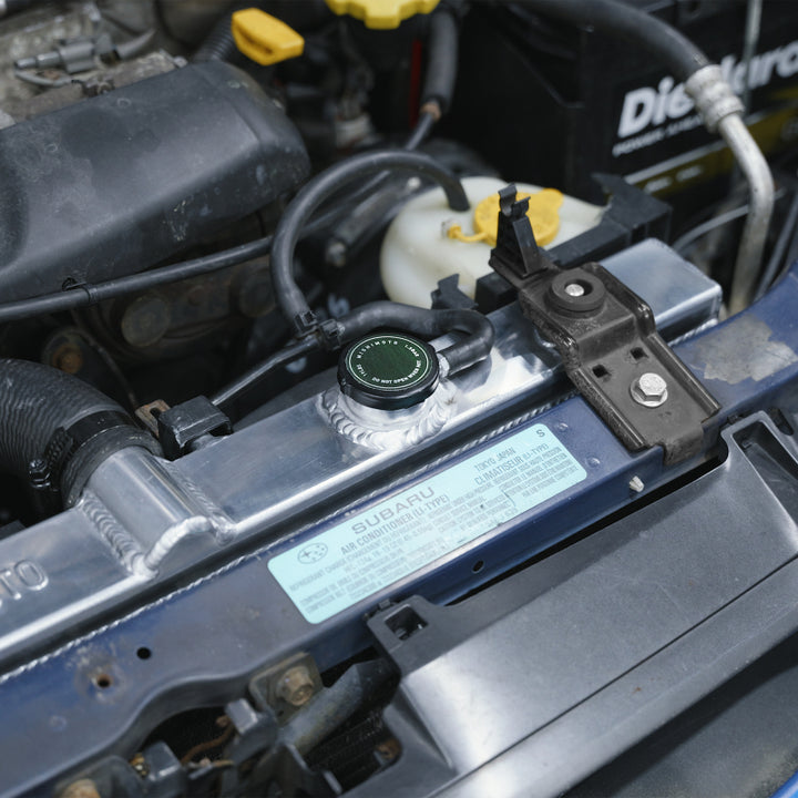 Mishimoto High-Pressure 1.3 Bar Radiator Cap - Small - One-Way - Bull Strap