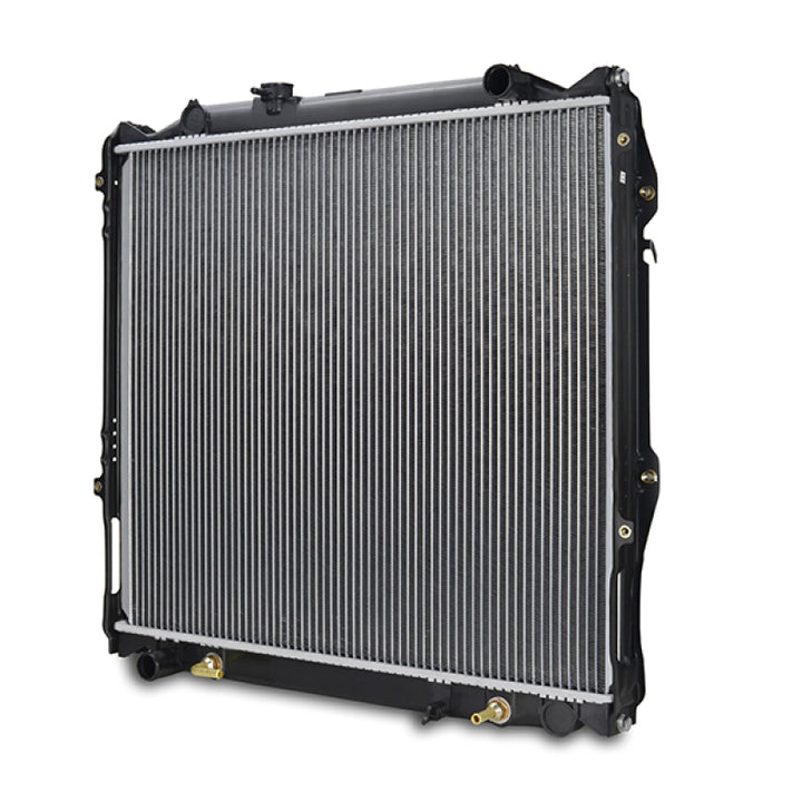 Mishimoto Toyota 4 Runner Replacement Radiator 1996-2002 - Bull Strap