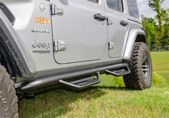N-Fab Podium LG 2019 Jeep Wrangler JT 4DR Truck - Full Length - Tex. Black - 3in - Bull Strap