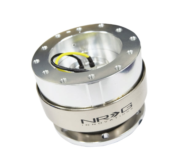 NRG Quick Release Gen 2.0 - Silver Shiny Body / Brushed Silver Ring - Bull Strap