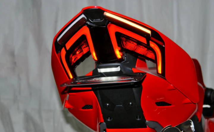 New Rage Cycles 25+ Ducati V4 Panigale/V4 Streetfighter Fender Eliminator - Bull Strap