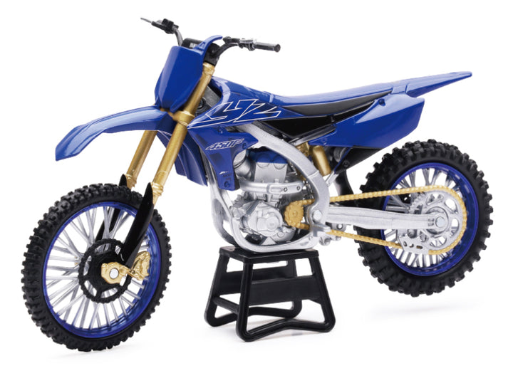 New Ray Toys Yamaha YZ450F Dirt Bike/ Scale - 1:12 - Bull Strap