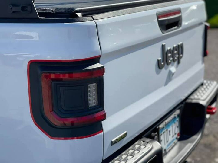 Oracle Jeep Gladiator JT Flush Mount LED Tail Lights - Bull Strap